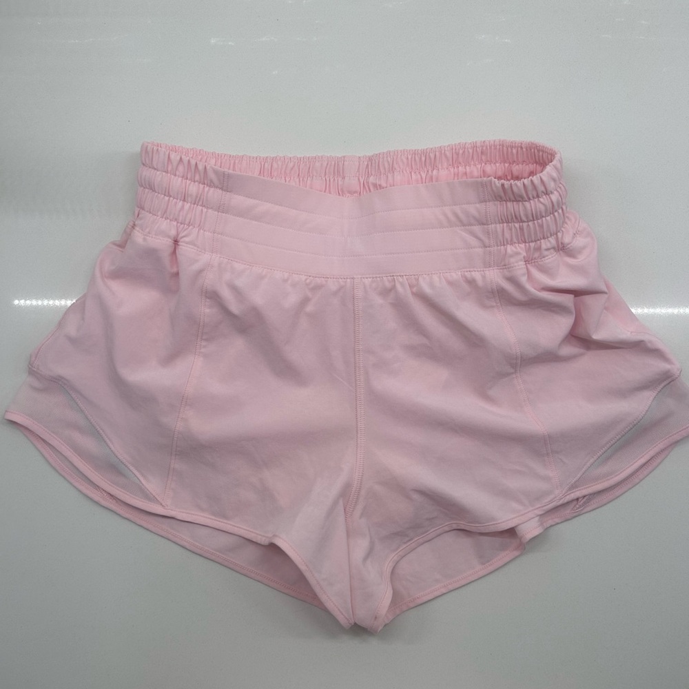 Lululemon light pink hotty hot shorts